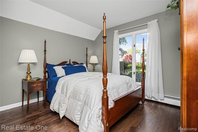 28330 E Blom Drive, Harrison Twp, MI 48045