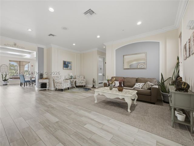 11710 Saint Andrews Pl 202, Wellington, FL 33414
