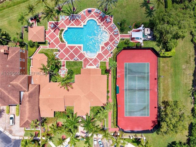 11710 Saint Andrews Pl 202, Wellington, FL 33414