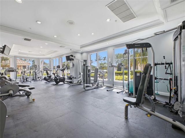 11710 Saint Andrews Pl 202, Wellington, FL 33414