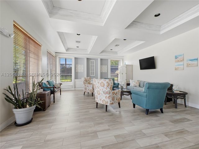 11710 Saint Andrews Pl 202, Wellington, FL 33414