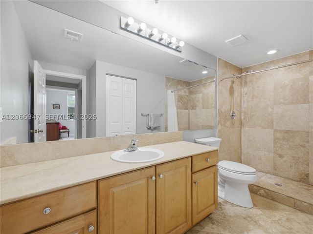 11710 Saint Andrews Pl 202, Wellington, FL 33414