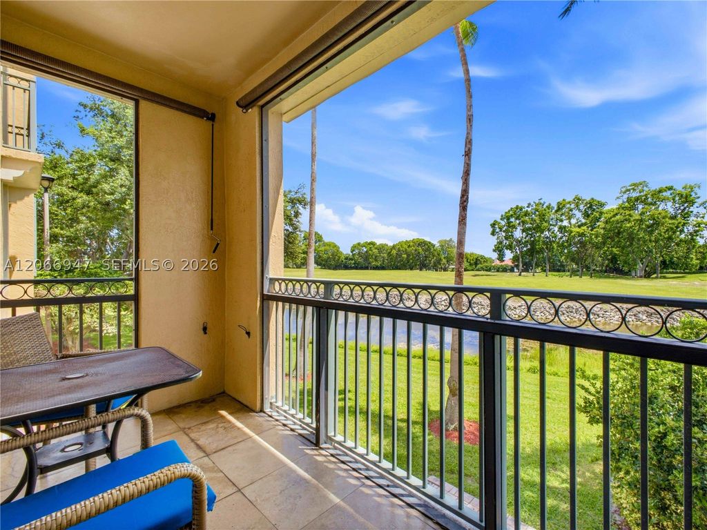 11710 Saint Andrews Pl 202, Wellington, FL 33414