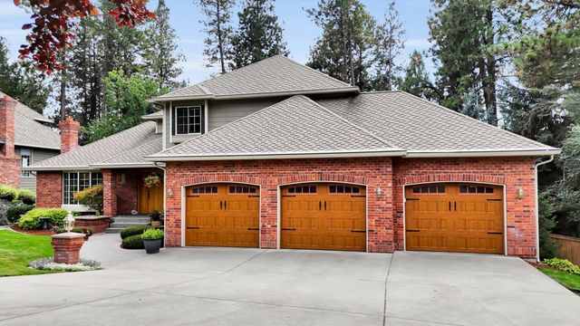6824 S Highland Park Dr, Spokane, WA 99223