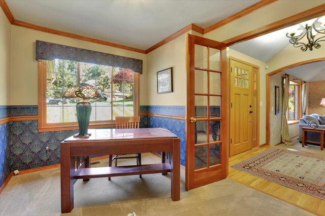 6824 S Highland Park Dr, Spokane, WA 99223