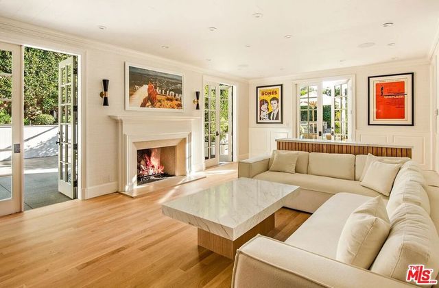 744 San Lorenzo Street, Santa Monica, CA 90402