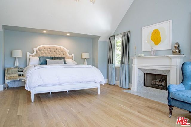 744 San Lorenzo Street, Santa Monica, CA 90402