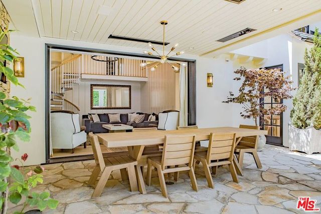 744 San Lorenzo Street, Santa Monica, CA 90402