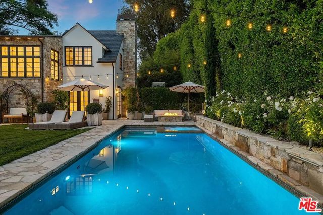 744 San Lorenzo Street, Santa Monica, CA 90402