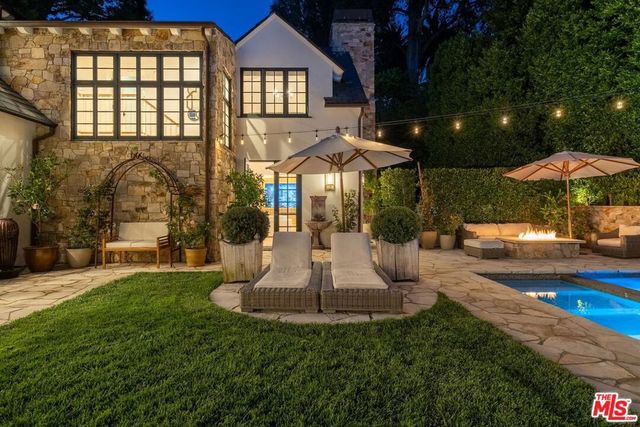 744 San Lorenzo Street, Santa Monica, CA 90402