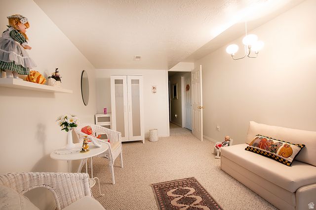 1068 E 5675 S, South Ogden, UT 84405