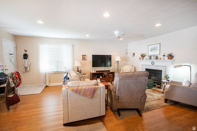 1068 E 5675 S, South Ogden, UT 84405