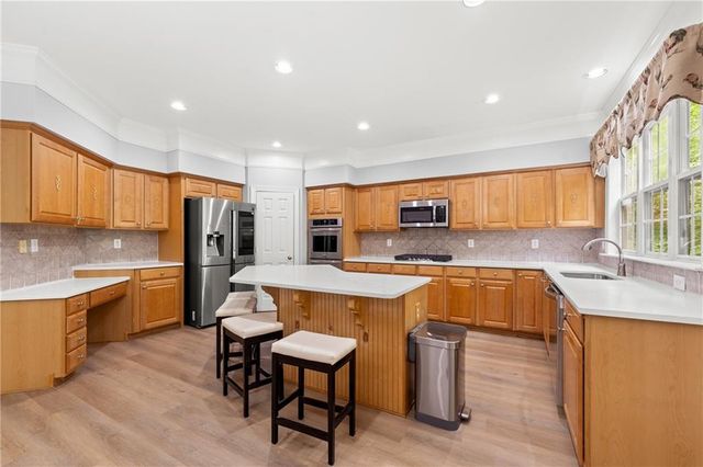 1620 Alvecote Court, Cumming, GA 30041