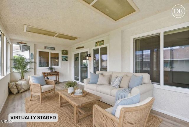 42110 Village 42, Camarillo, CA 93012