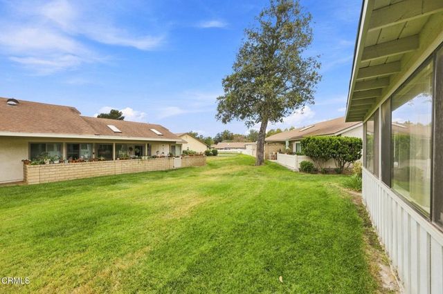 42110 Village 42, Camarillo, CA 93012