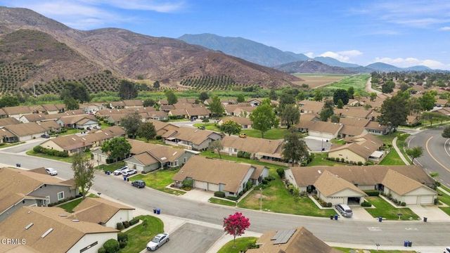 42110 Village 42, Camarillo, CA 93012