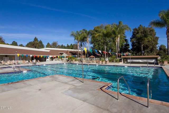 42110 Village 42, Camarillo, CA 93012