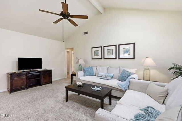 42110 Village 42, Camarillo, CA 93012