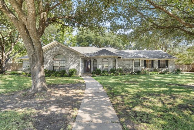 503 Dal Paso Drive, Robinson, TX 76706