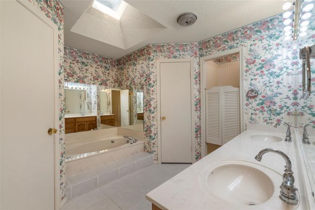 503 Dal Paso Drive, Robinson, TX 76706