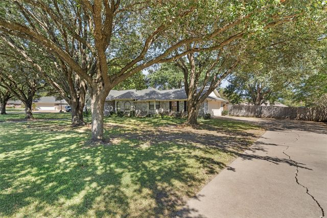 503 Dal Paso Drive, Robinson, TX 76706