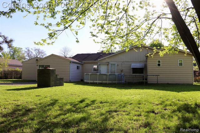1930 Chelan Street, Flint, MI 48503