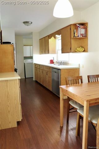 1930 Chelan Street, Flint, MI 48503