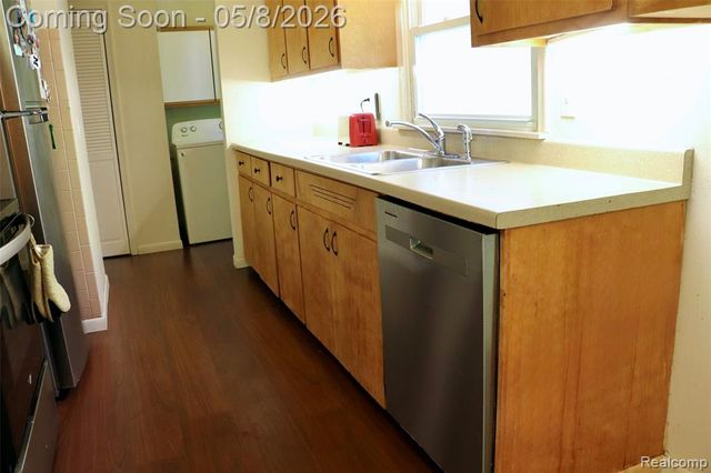 1930 Chelan Street, Flint, MI 48503