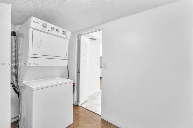 4654 NW 97th Pl 245, Doral, FL 33178