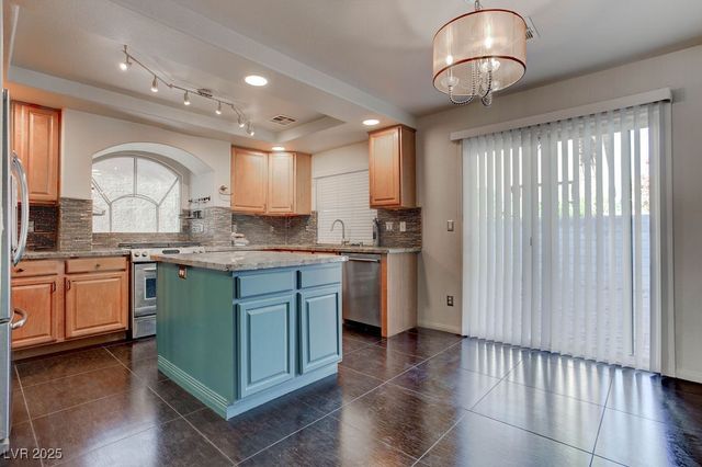 1132 Bearpaw Catch Court, Henderson, NV 89052