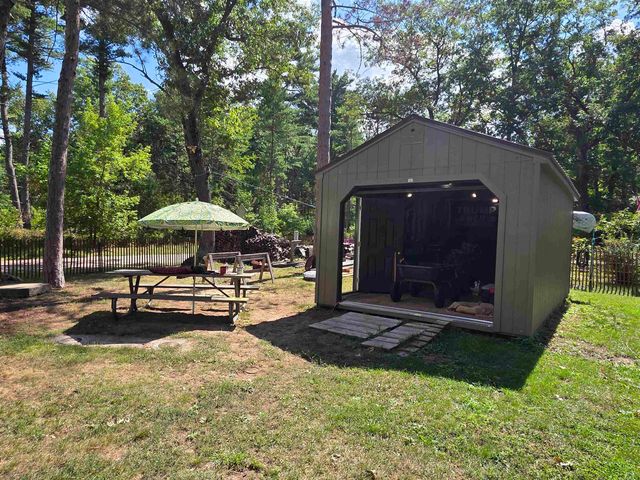 2010 W River, Oscoda, MI 48750