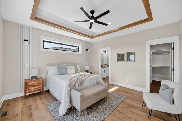 260 NW Copperleaf Court, Waukee, IA 50263
