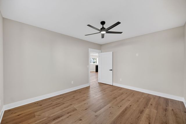260 NW Copperleaf Court, Waukee, IA 50263