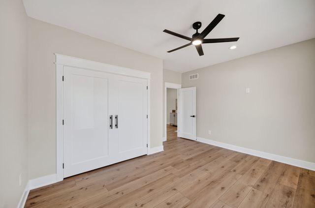 260 NW Copperleaf Court, Waukee, IA 50263