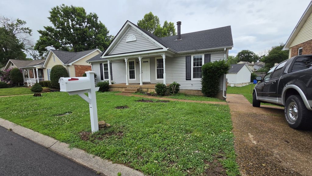 106 Newcastle Ct, Goodlettsville, TN 37072