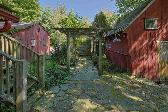 180 Green Hill Road, Killingworth, CT 06419