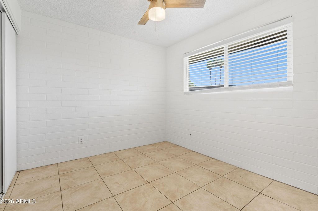 Image 16 of property listing at 510 N HORNE --, Mesa, AZ 85203