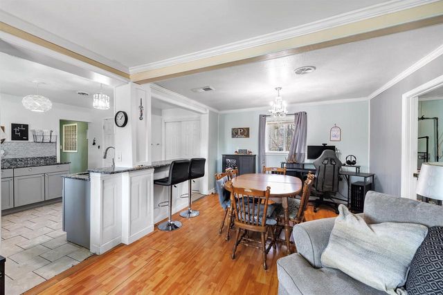 601 E KALB AVENUE, Green Bay, WI 54301