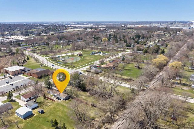 601 E KALB AVENUE, Green Bay, WI 54301