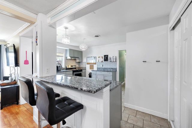 601 E KALB AVENUE, Green Bay, WI 54301