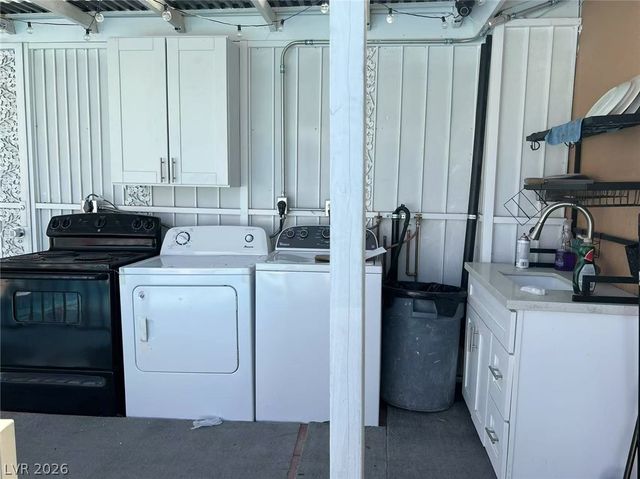 3712 San Joaquin Avenue, Las Vegas, NV 89102
