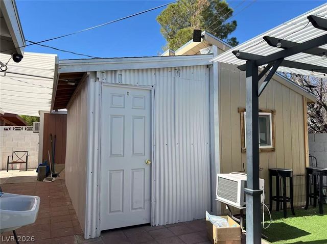 3712 San Joaquin Avenue, Las Vegas, NV 89102
