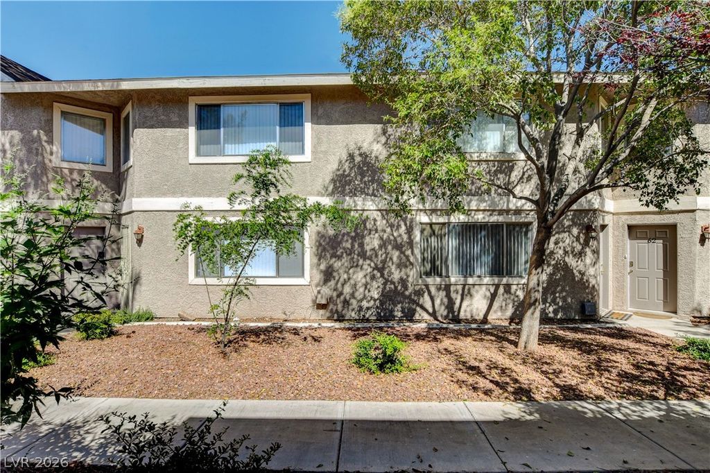 100 South Crestline Drive 60, Las Vegas, NV 89107 — exterior