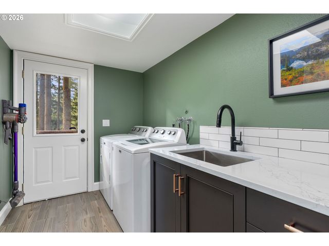 19100 Se Debora Dr, Damascus, OR 97089