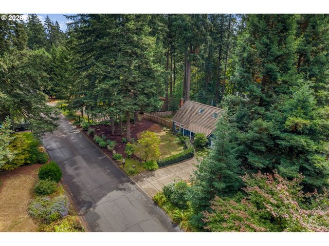 19100 Se Debora Dr, Damascus, OR 97089