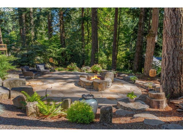 19100 Se Debora Dr, Damascus, OR 97089