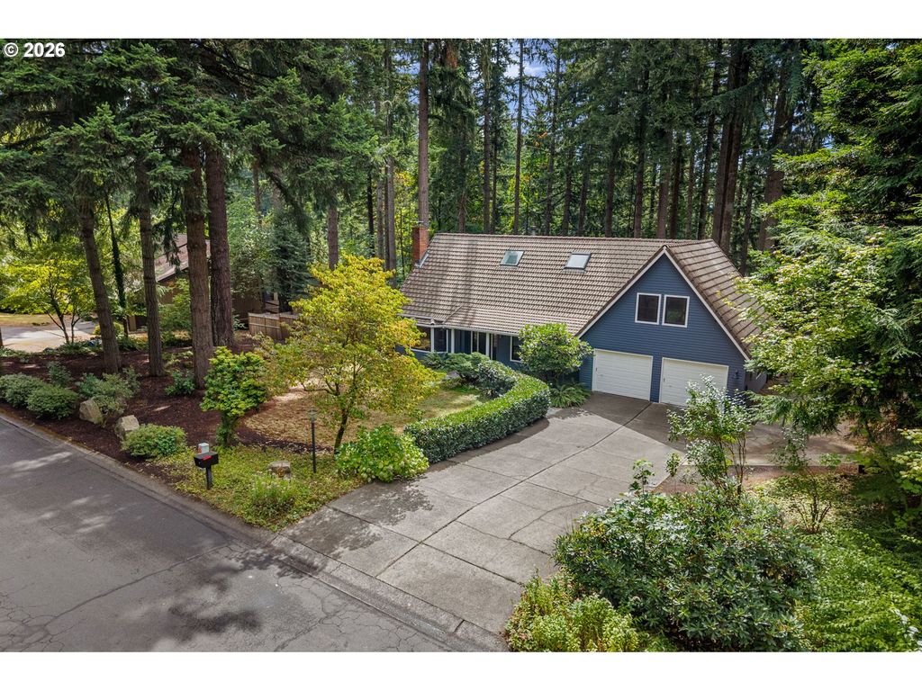 19100 Se Debora Dr, Damascus, OR 97089