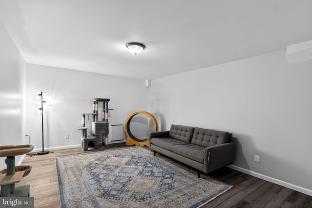 138 S 9TH ST, Coopersburg, PA 18036