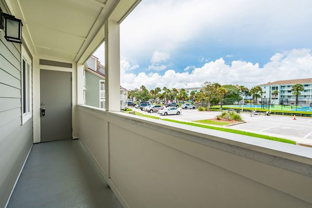 47 Mariners Cay Drive, Folly Beach, SC 29439