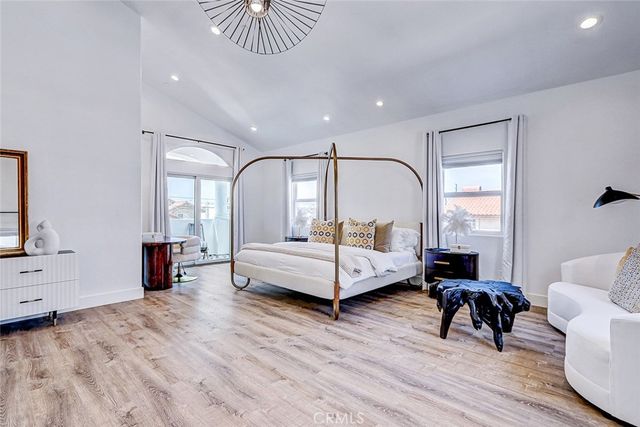 2113 Harriman A, Redondo Beach, CA 90278